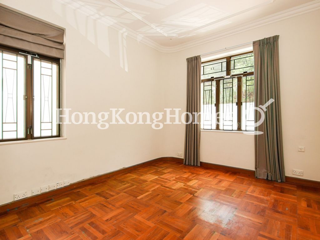 Master Bedroom — Spyglass Hill, Repulse Bay