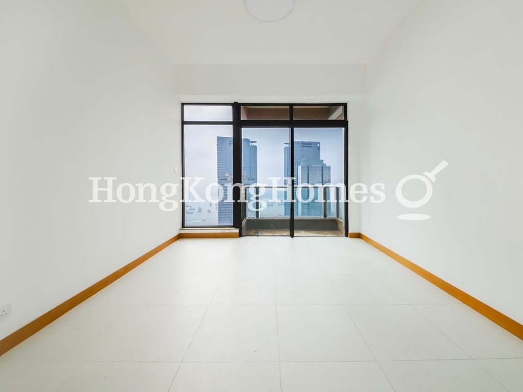 Living and Dining Room — The Arch - Block 2A (Moon Tower), Tsim Sha Tsui