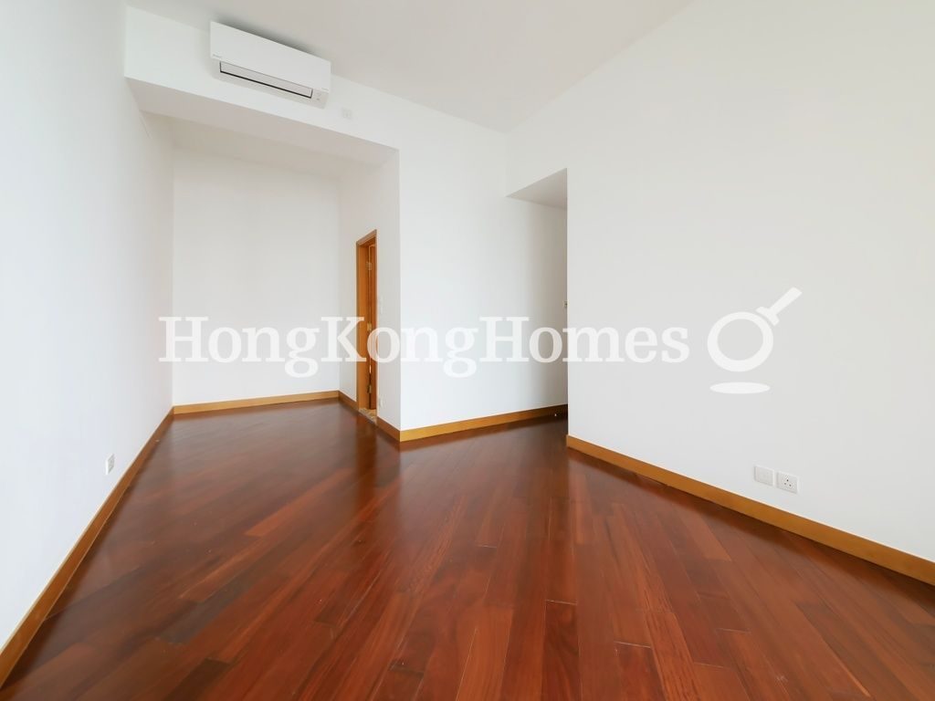 Master Bedroom — The Arch - Block 2A (Moon Tower), Tsim Sha Tsui