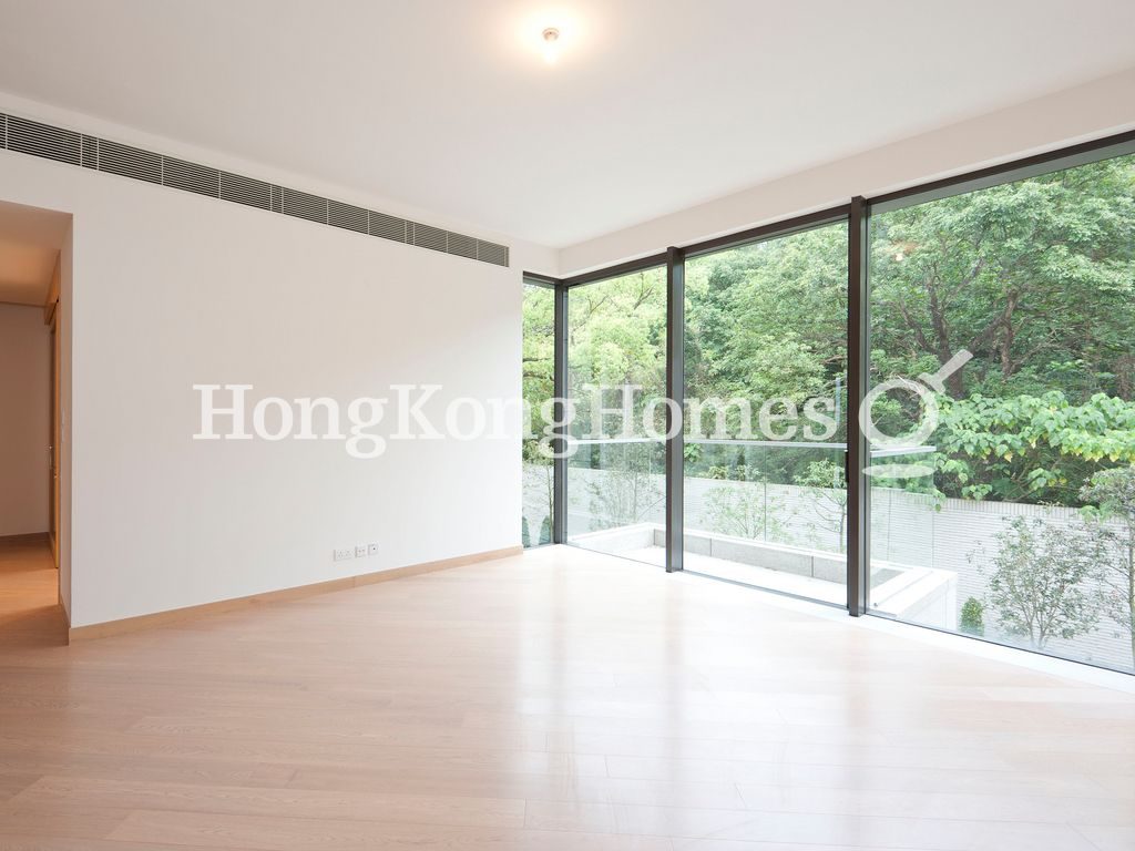 Master Bedroom — Valais ll - Locarno Avenue, Sheung Shui