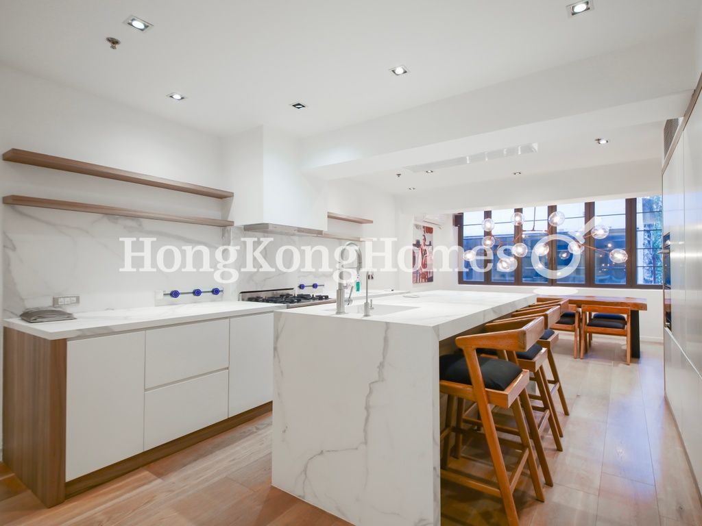 Dining Room — Yu Hing Mansion, Sheung Wan