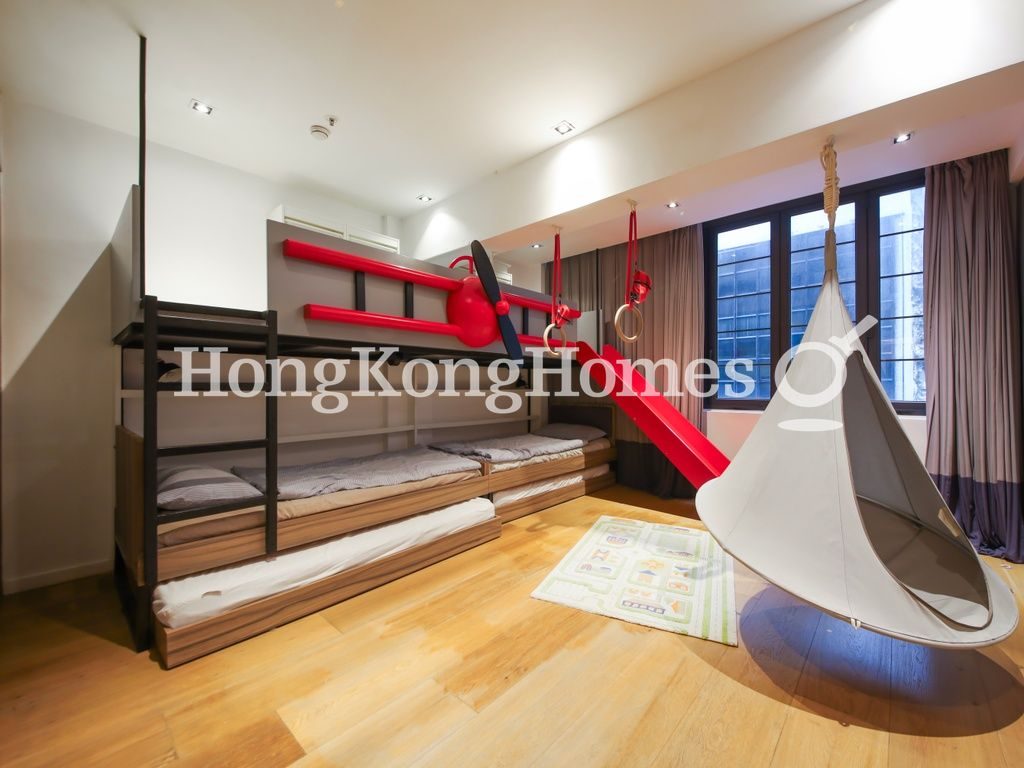 Second Bedroom — Yu Hing Mansion, Sheung Wan