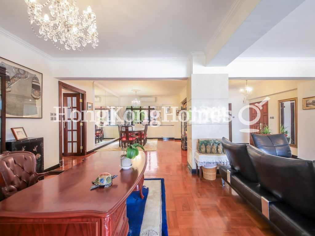 Living and Dining Room — Fontana Garden, Tai Hang