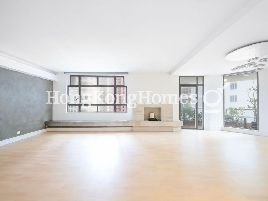 Living and Dining Room — Tregunter Tower 2, Mid-levels Central
