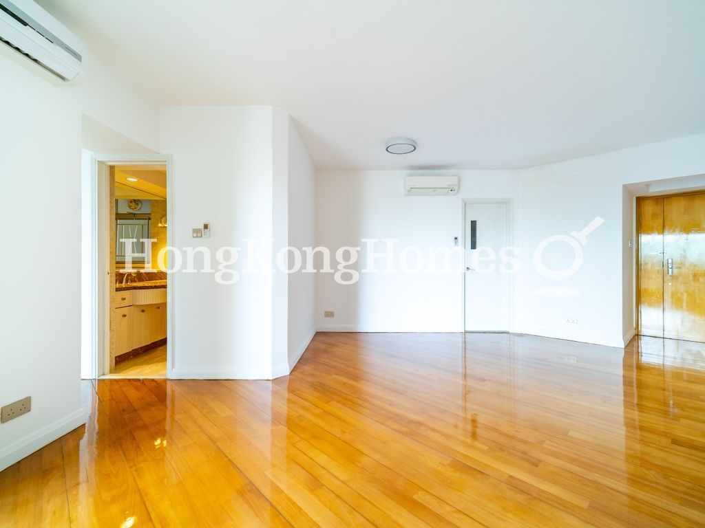 Living and Dining Room — The Waterfront - Block 02, Tsim Sha Tsui