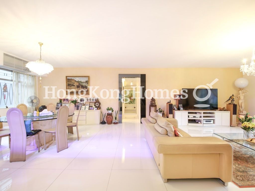 Living and Dining Room — Villa Veneto, Mid-levels West