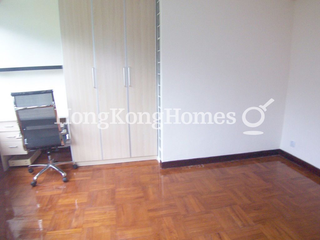 Fourth Bedroom — Joy Garden - Block 02, Shouson Hill
