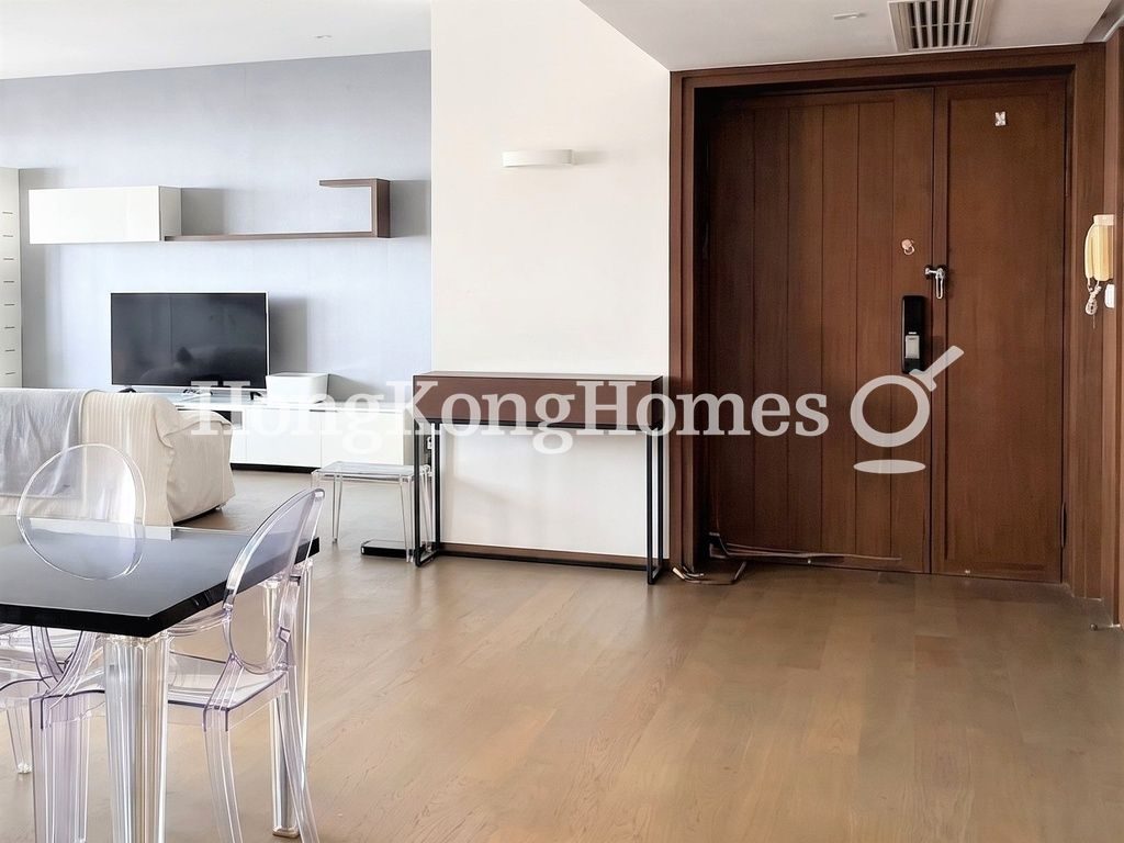 Living and Dining Room — Hong Kong Parkview - Tower 15, Repulse Bay