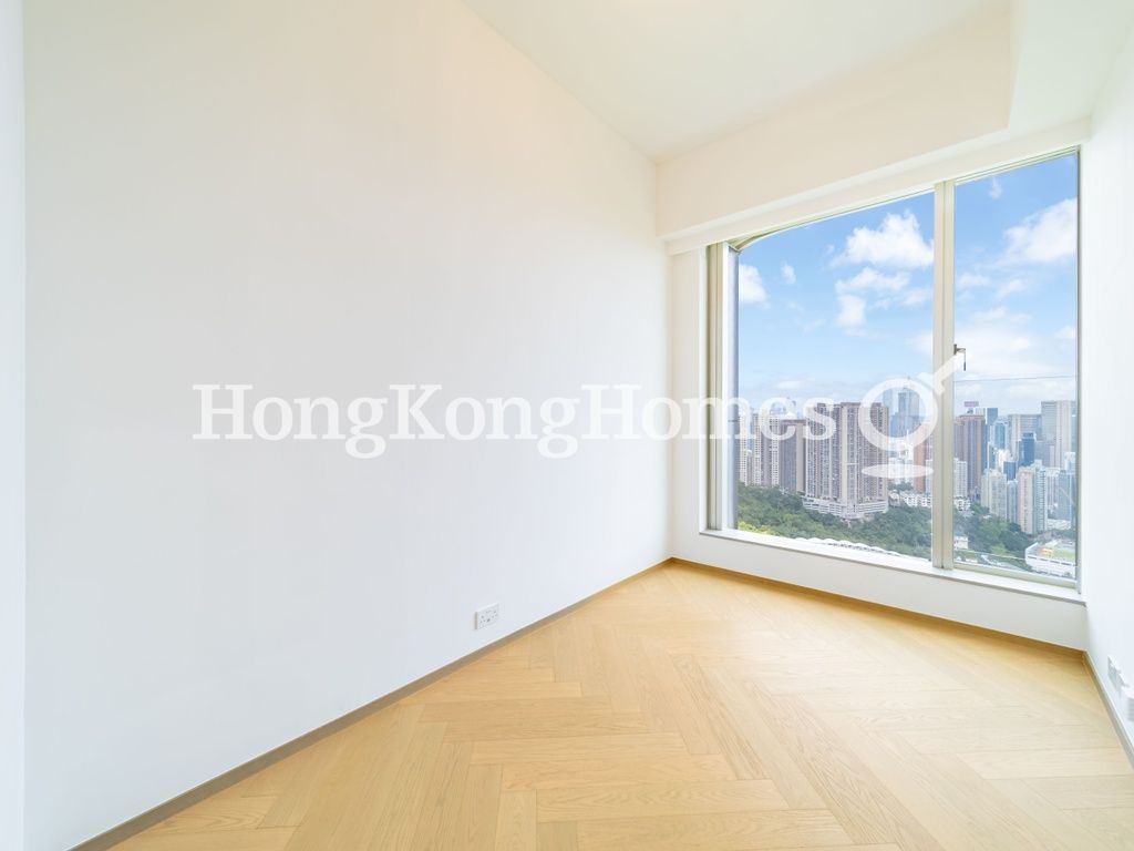 Third Ensuite Bedroom — Jardini - Tower 01, Mid-levels East