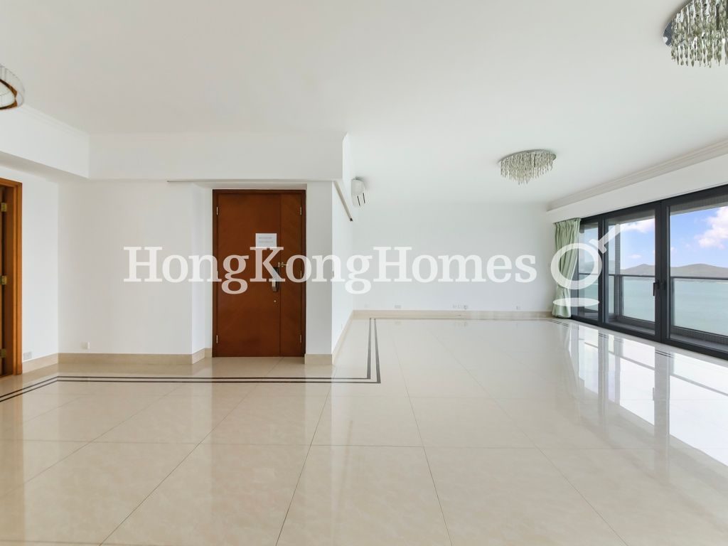 Living and Dining Room — Residence Bel-air - Phase 04, Peak Tower 03, Pokfulam