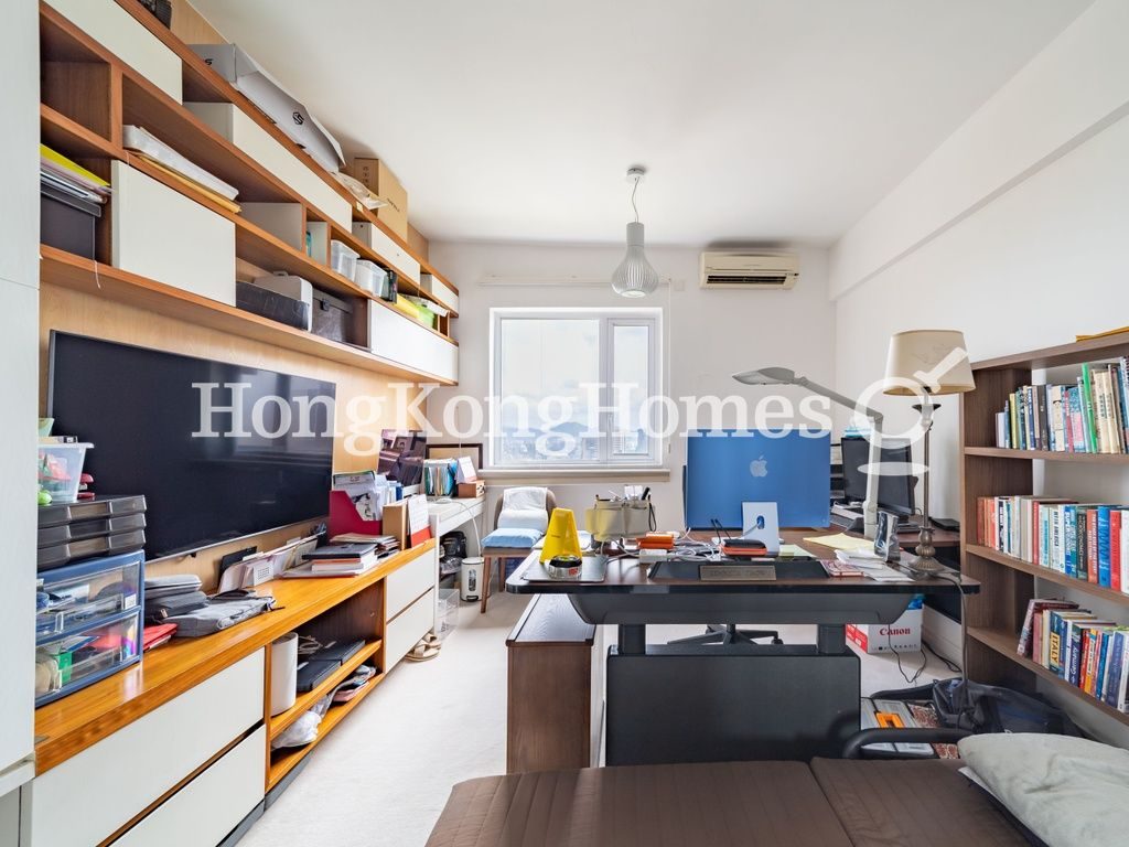 Fourth Bedroom — Victoria Heights, Mid-levels East