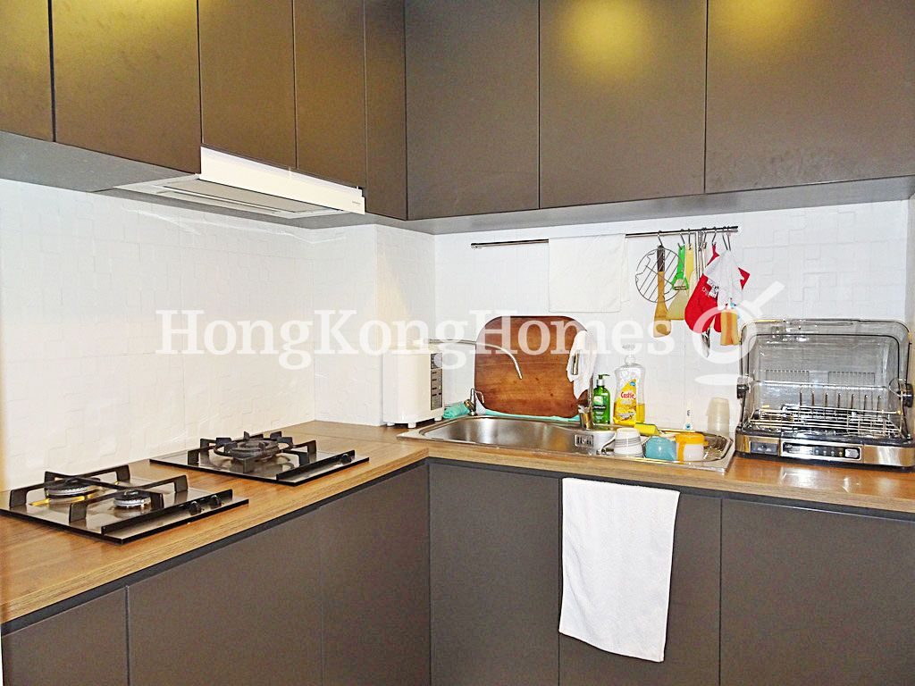 Kitchen — Repulse Bay Heights, Repulse Bay