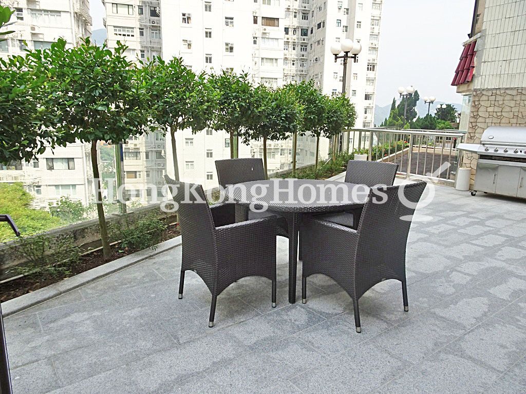Private Garden — Repulse Bay Heights, Repulse Bay