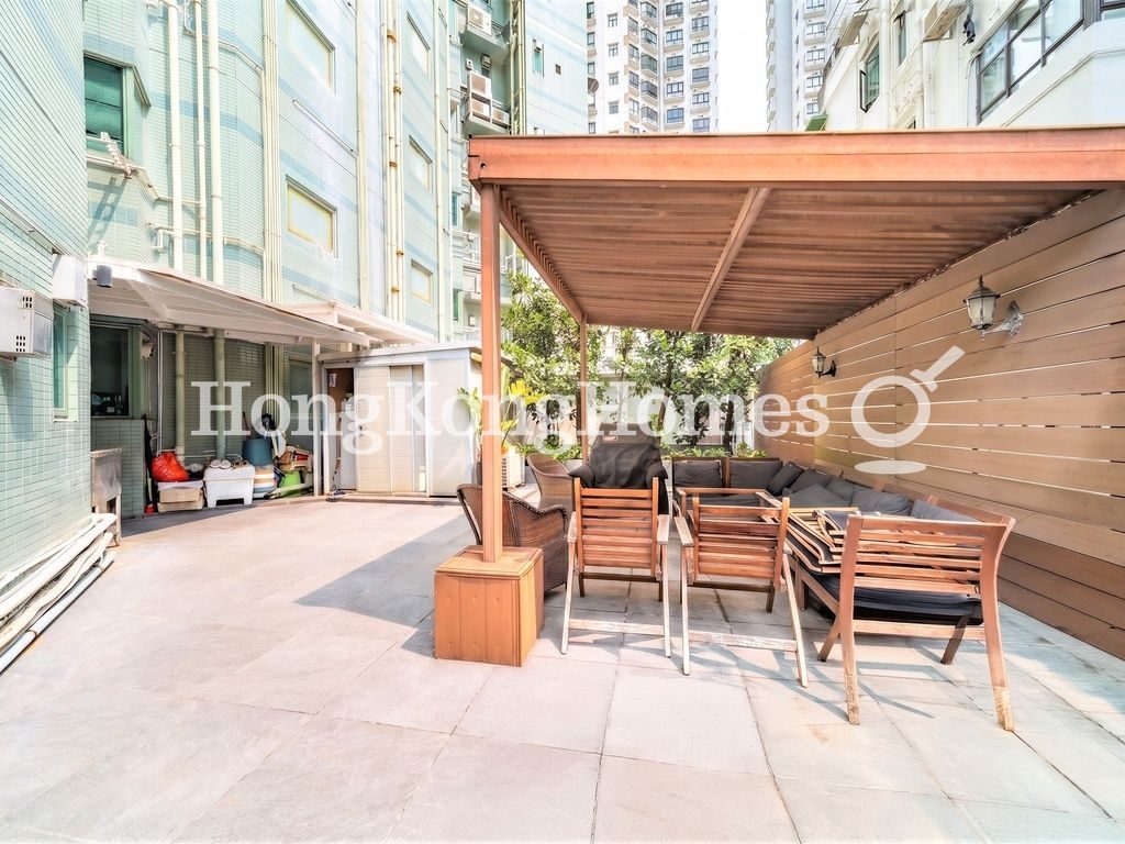 Private Terrace off Kitchen — 大坑道 10號，大坑