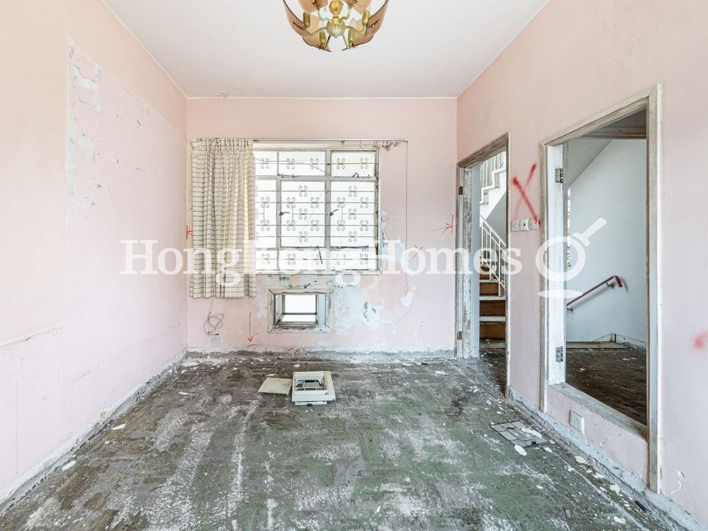 Fourth Bedroom — Moorsom Road, Jardine's Lookout