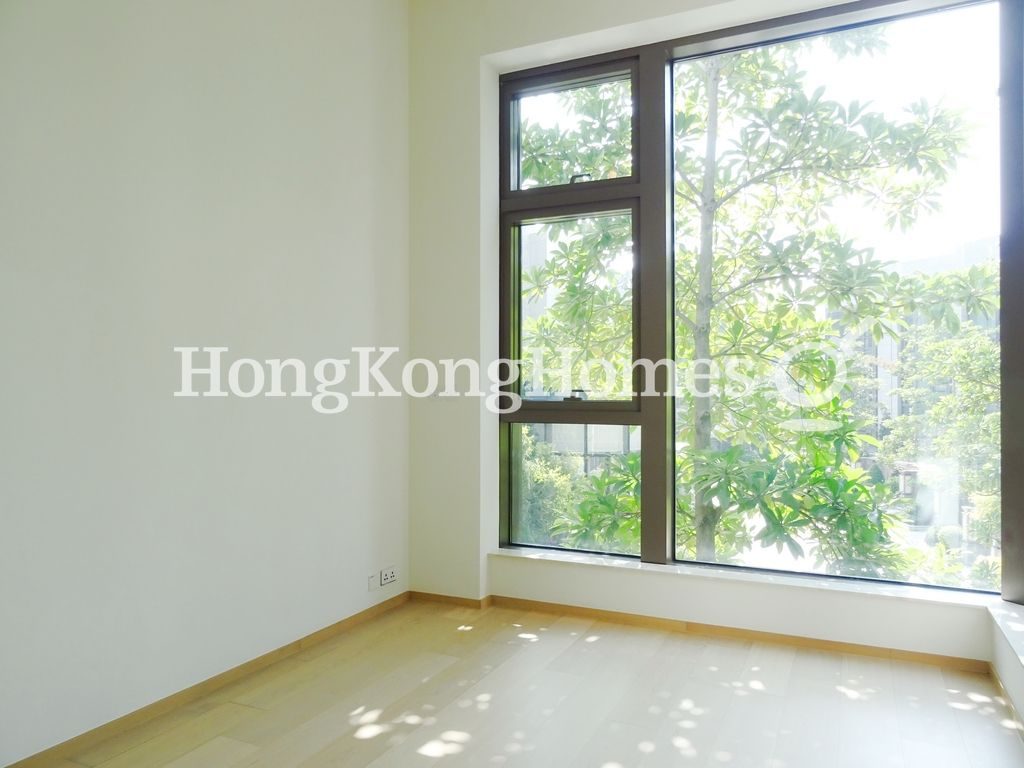 Third Bedroom — Shouson Peak, Shouson Hill