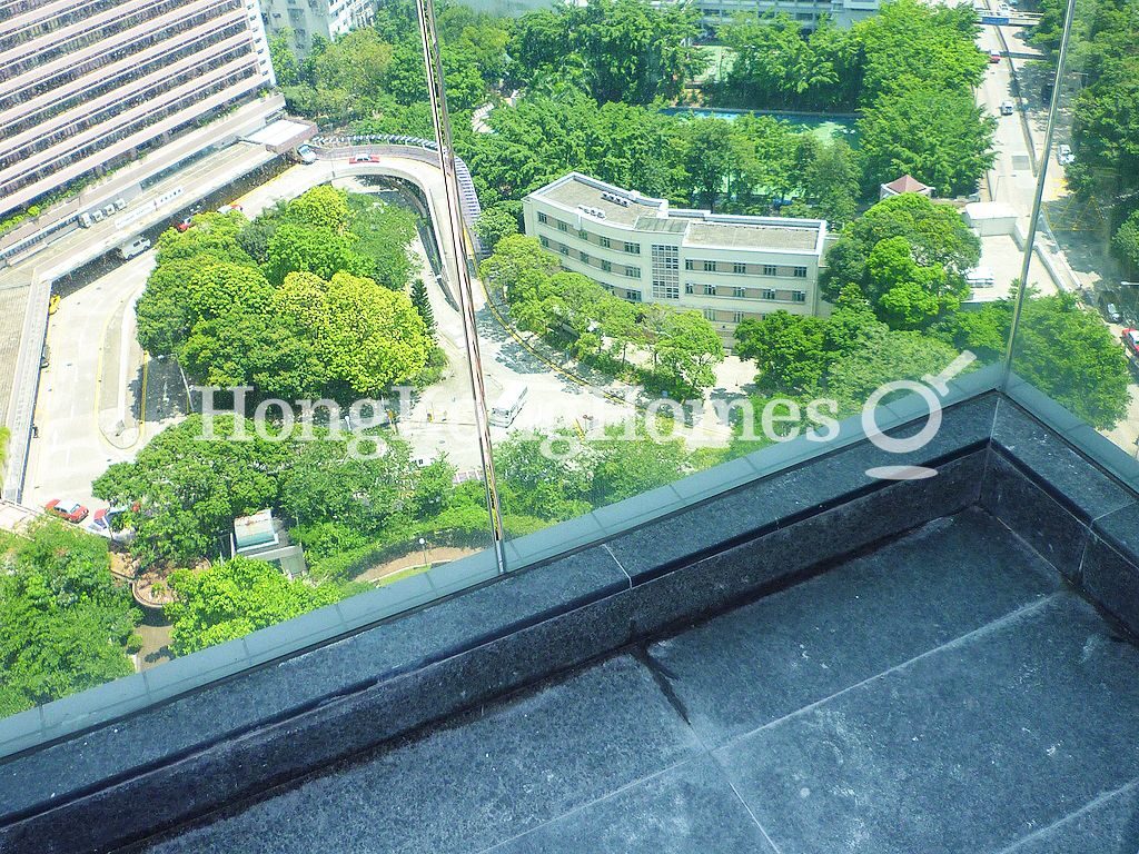 Balcony off Living & Dining Rm — 壹環，灣仔