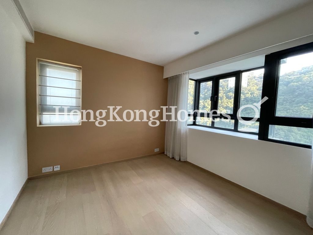 Third Ensuite Bedroom — Hong Villa, Mid-levels Central