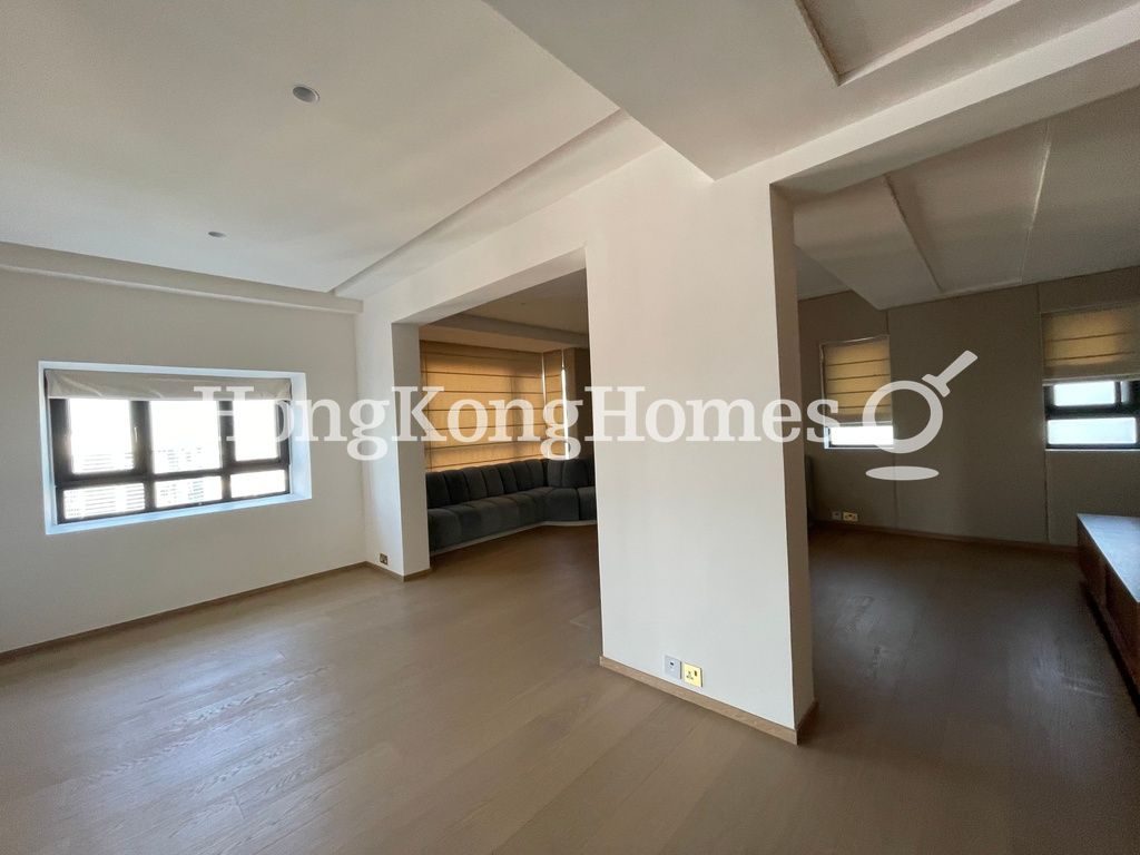 Family Room — Hong Villa, Mid-levels Central