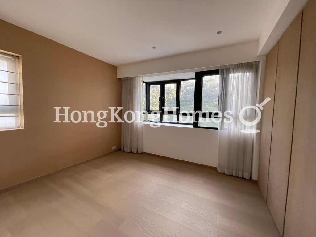 Second Ensuite Bedroom — Hong Villa, Mid-levels Central