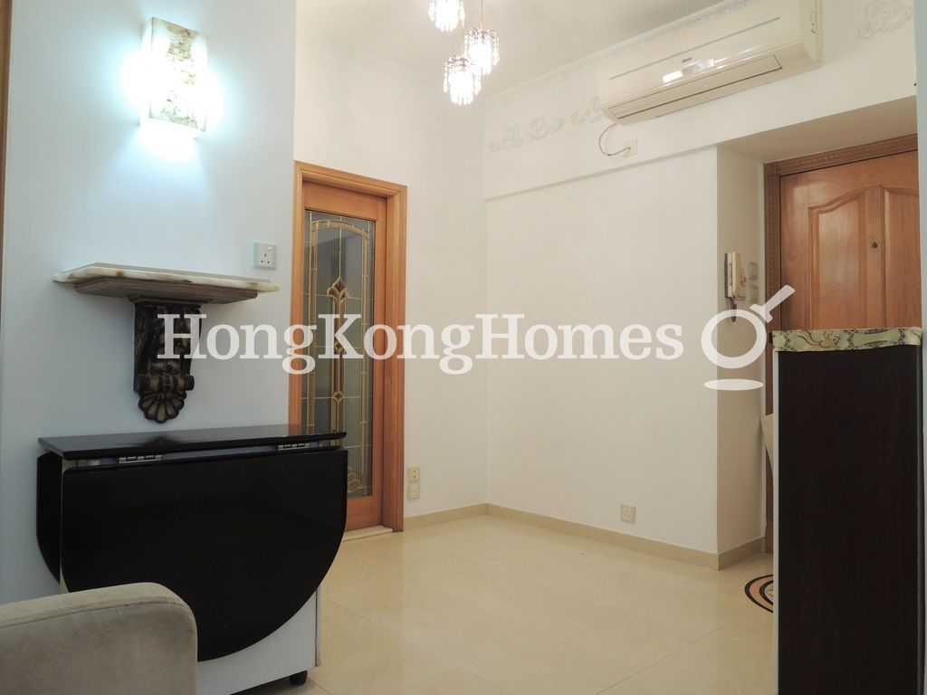 Living and Dining Room — Smithfield Court - Block 02, Western / Kennedy Town