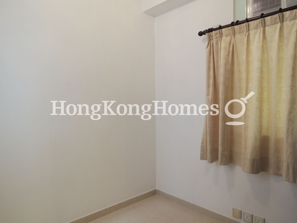 Master Bedroom — Smithfield Court - Block 02, Western / Kennedy Town