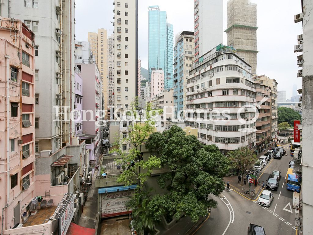 Sing Woo Road, 29