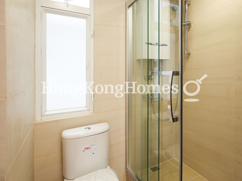Bathroom — Sing Woo Road, 29, Happy Valley