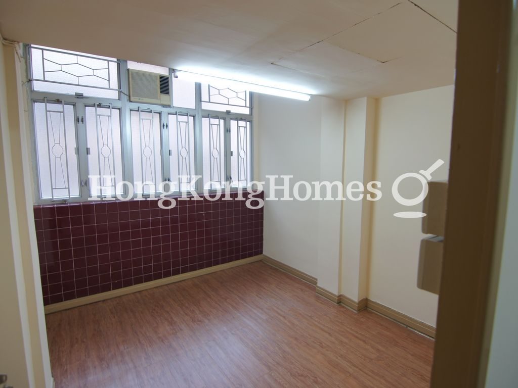 Third Bedroom — Lei Shun Court, Causeway Bay