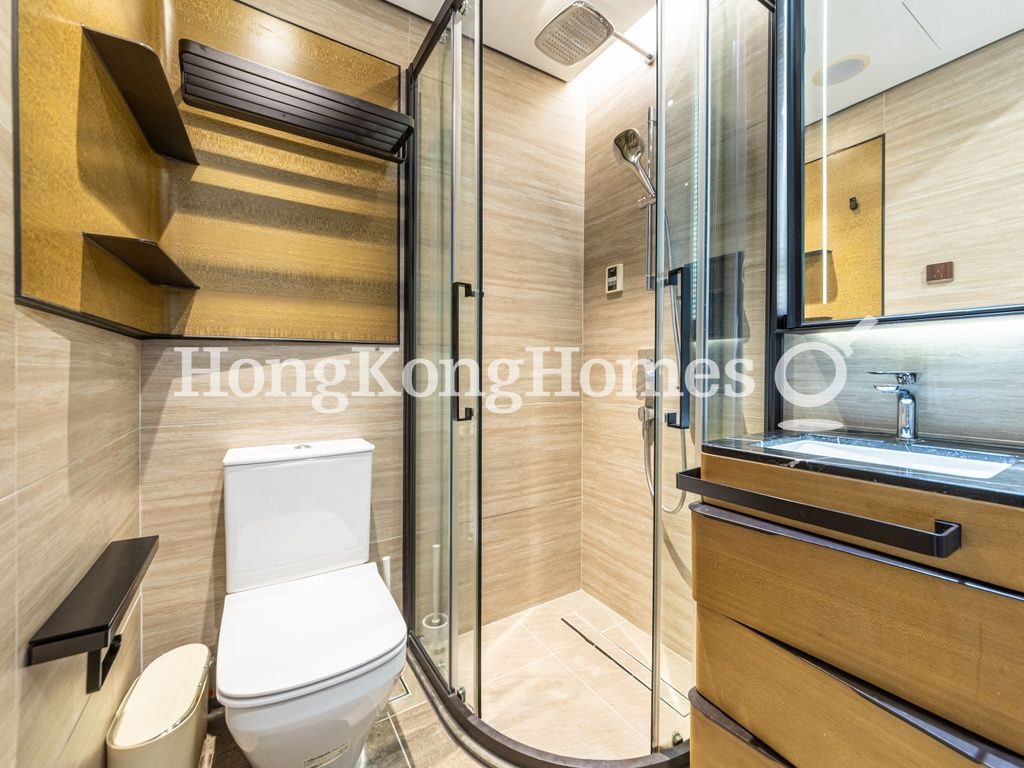 Ensuite Bathroom — One Artlane, Sai Ying Pun