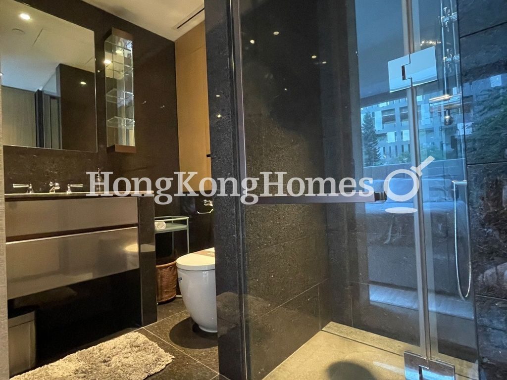 Bathroom — Eight Kwai Fong, Happy Valley
