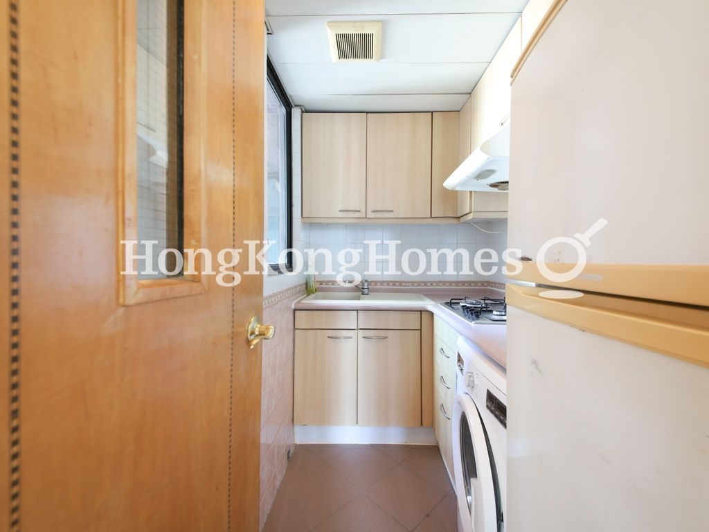 Kitchen — Wilton Place, Mid-levels West