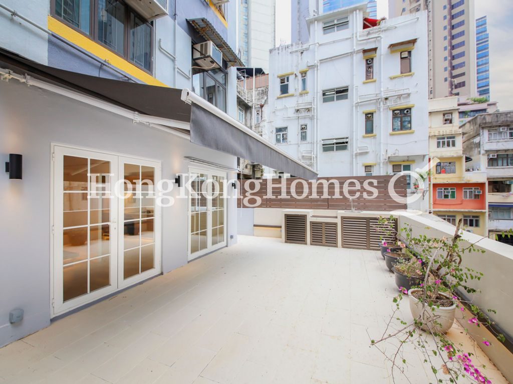Private Terrace — Shin Hing Street, 1-3, Sheung Wan