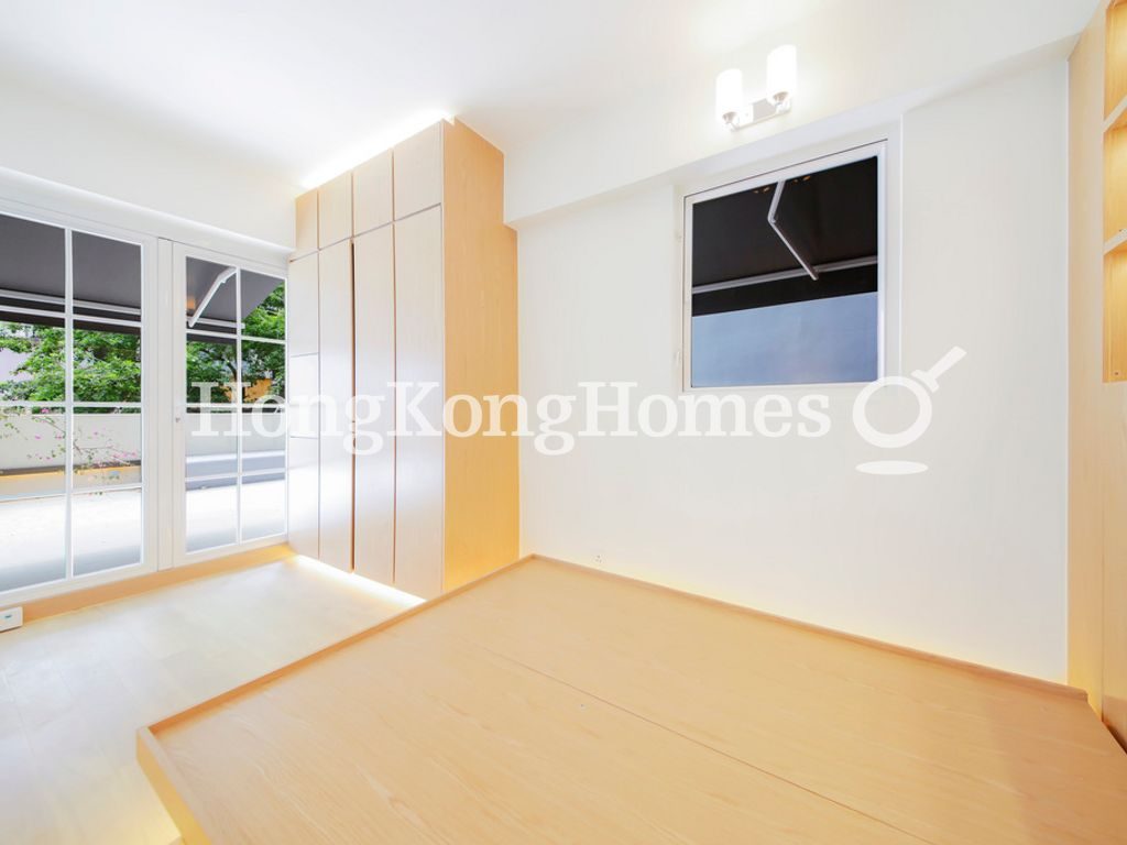 Bedroom — Shin Hing Street, 1-3, Sheung Wan