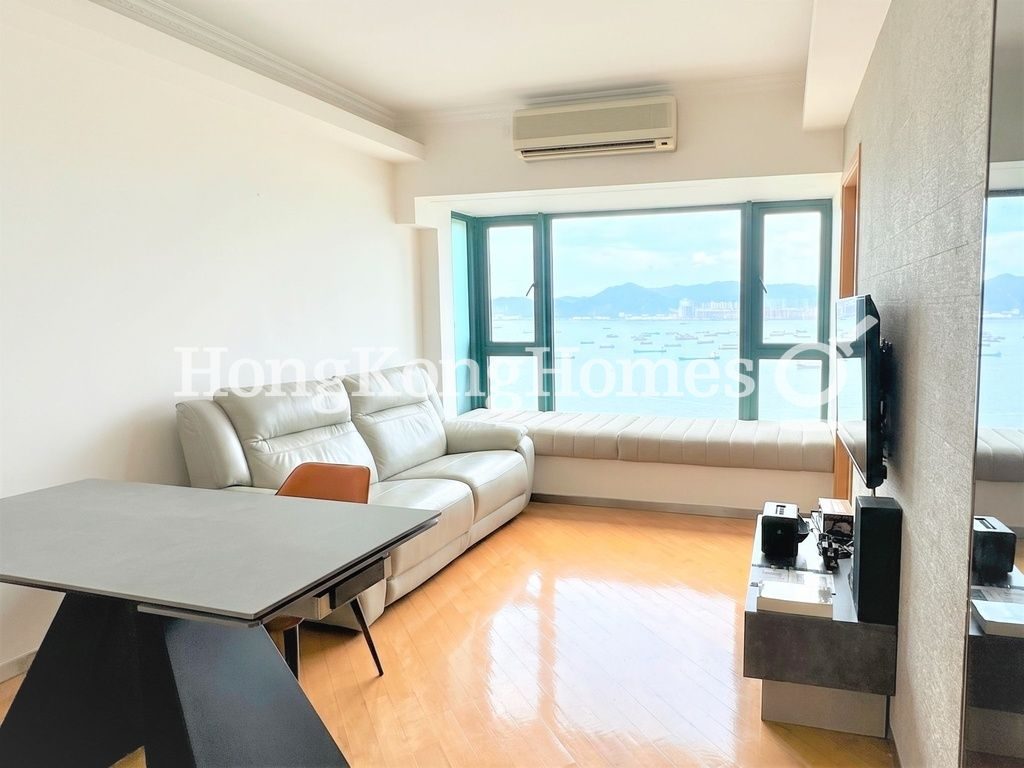 Living and Dining Room — Manhattan Heights, Western / Kennedy Town