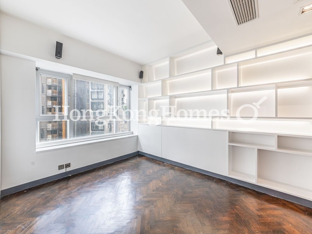 Bedroom — Bel Mount Garden, Central