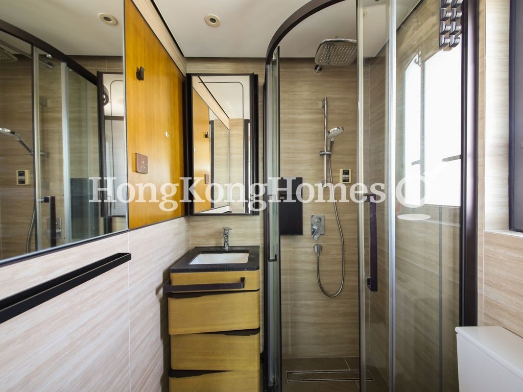Guest Bathroom — One Artlane, Sai Ying Pun