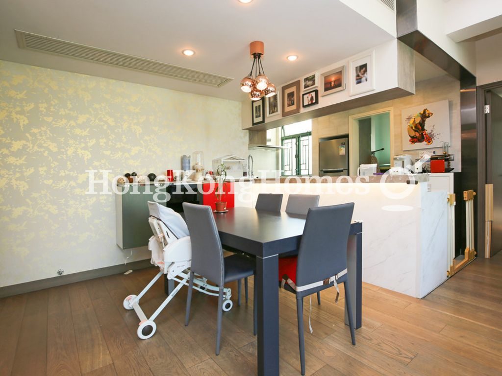 Dining Room — Stanford Villa - Block 06, Stanley