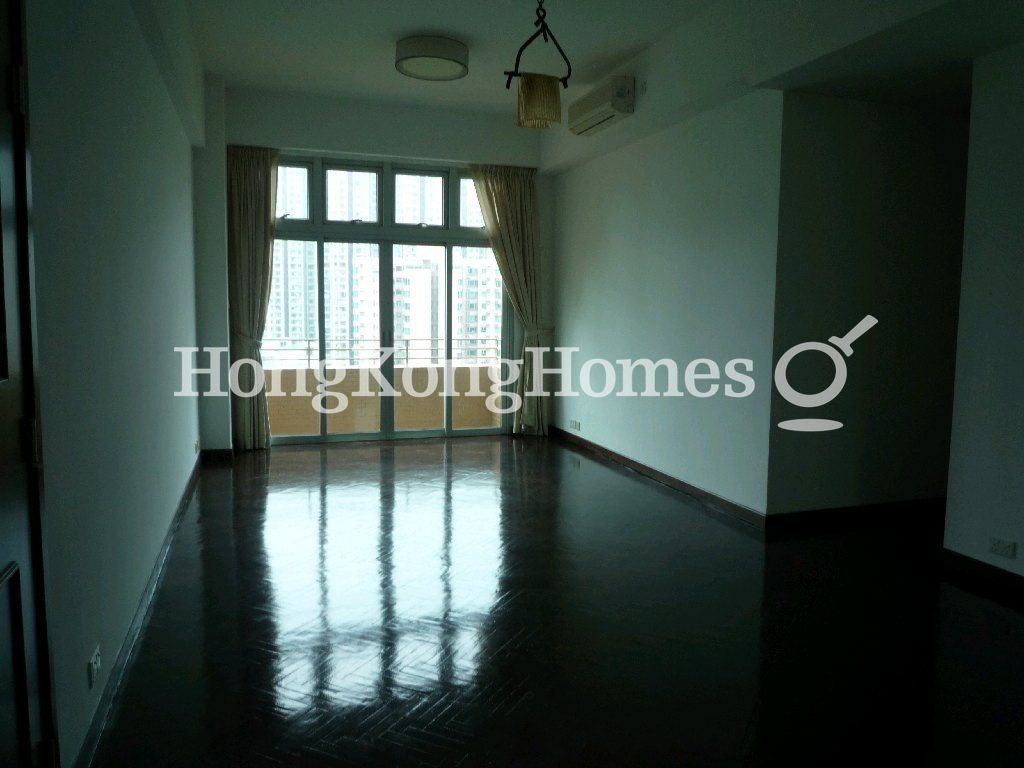 Living Room — Morning Glory Block 1, Shatin / Fo Tan