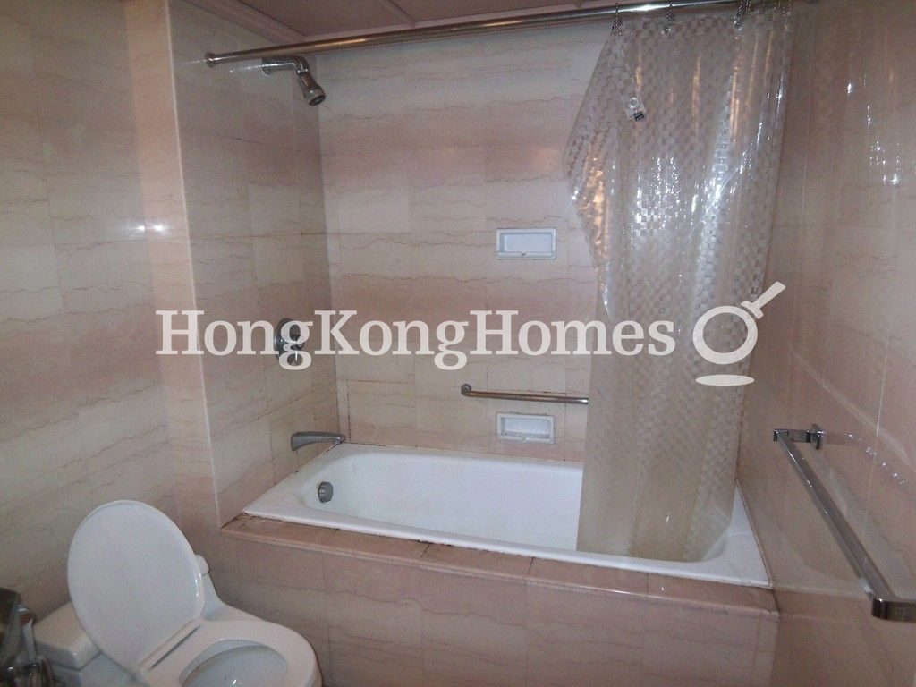 Guest Bathroom — Convention Plaza Apartments, Wan Chai