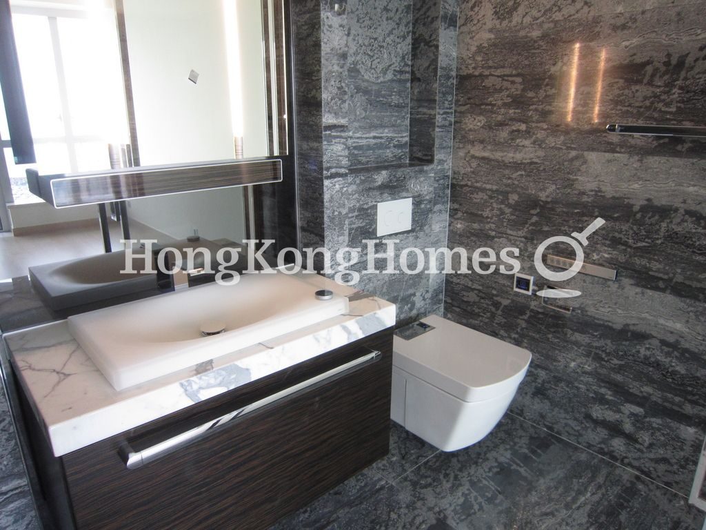 Master Bathroom — 深灣9號 - 第9座，黃竹坑