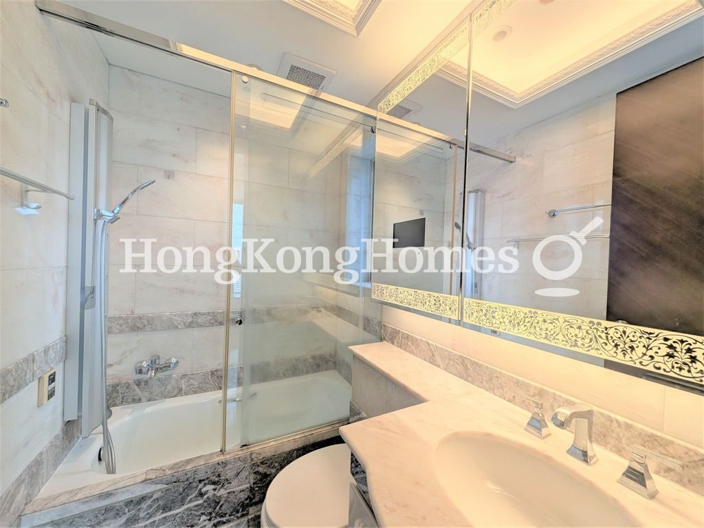 Master Bathroom — The Coronation - Tower 1, Yau Ma Tei