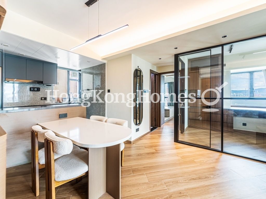 Living and Dining Room — Victoria Road, 60, Western / Kennedy Town