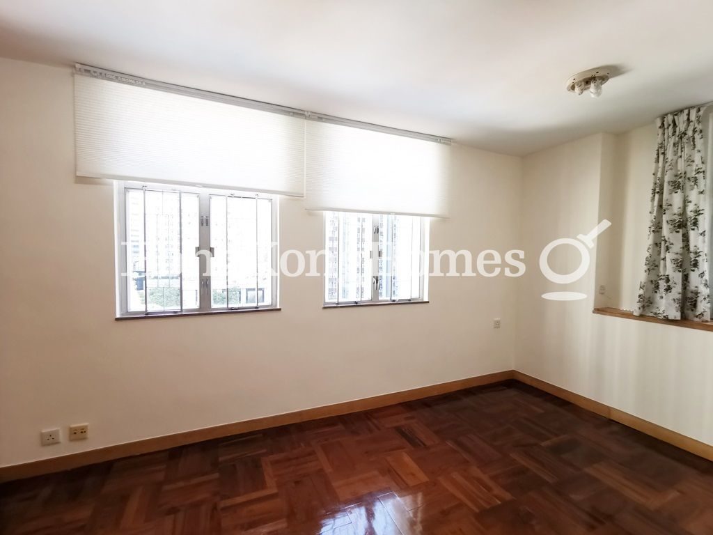 Master Bedroom — Taikoo Shing - Tsui Kung Mansion, Taikoo Shing