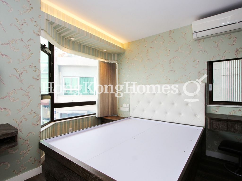 Master Bedroom — Euston Court - Block 01, Mid-levels West