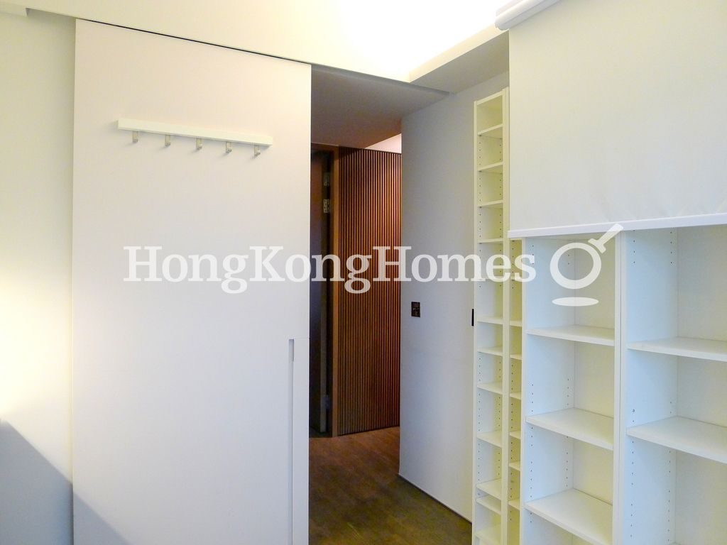 Third Bedroom — Monmouth Place, Mid-levels East