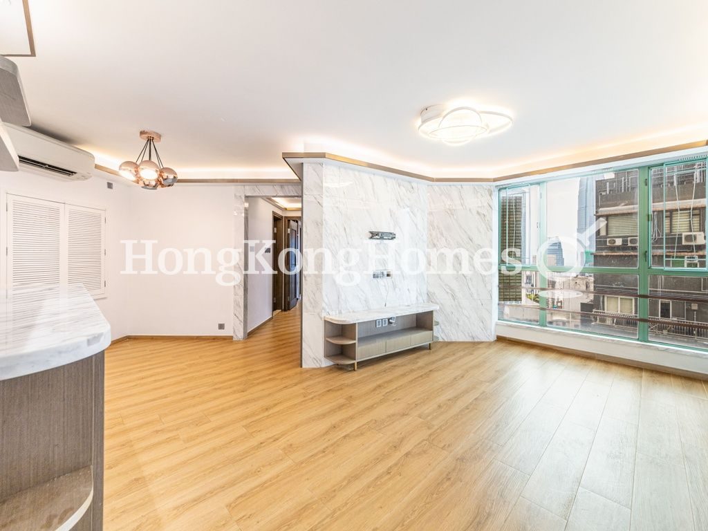 Living and Dining Room — Goldwin Heights, Mid-levels West