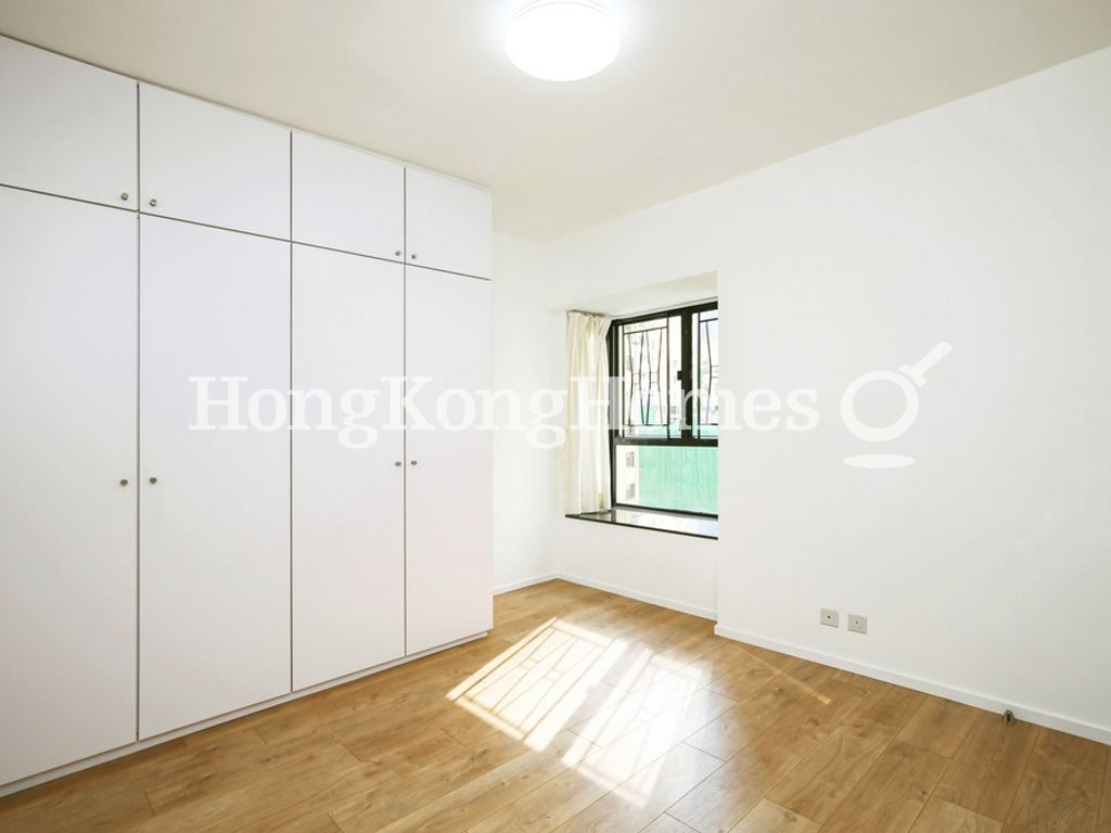 Master Bedroom — The Grand Panorama III, Mid-levels West
