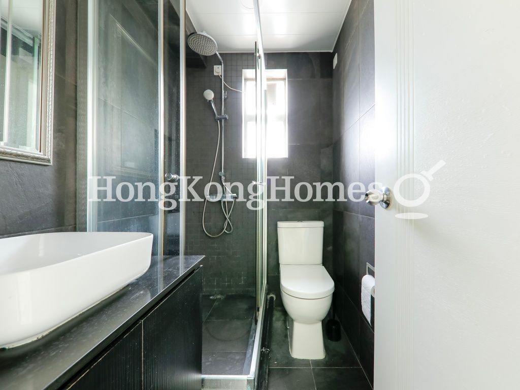 Guest Bathroom — Champion Court, Happy Valley