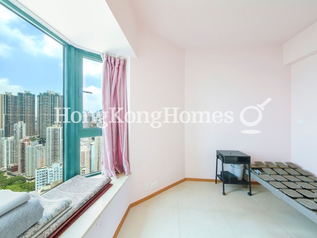 Master Bedroom — Manhattan Heights, Western / Kennedy Town